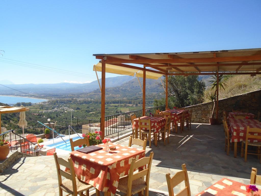 Irida Aparthotel Georgioupoli Exteriör bild