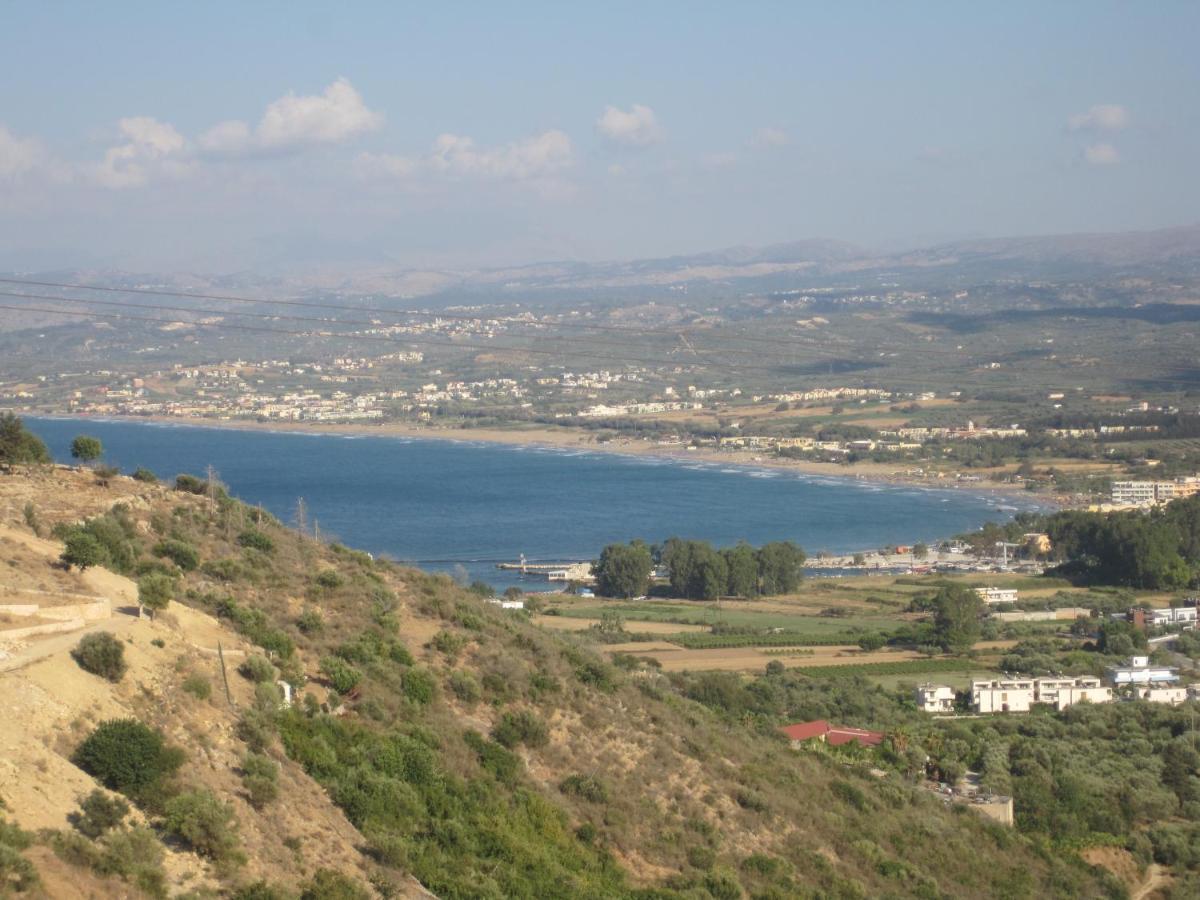 Irida Aparthotel Georgioupoli Exteriör bild
